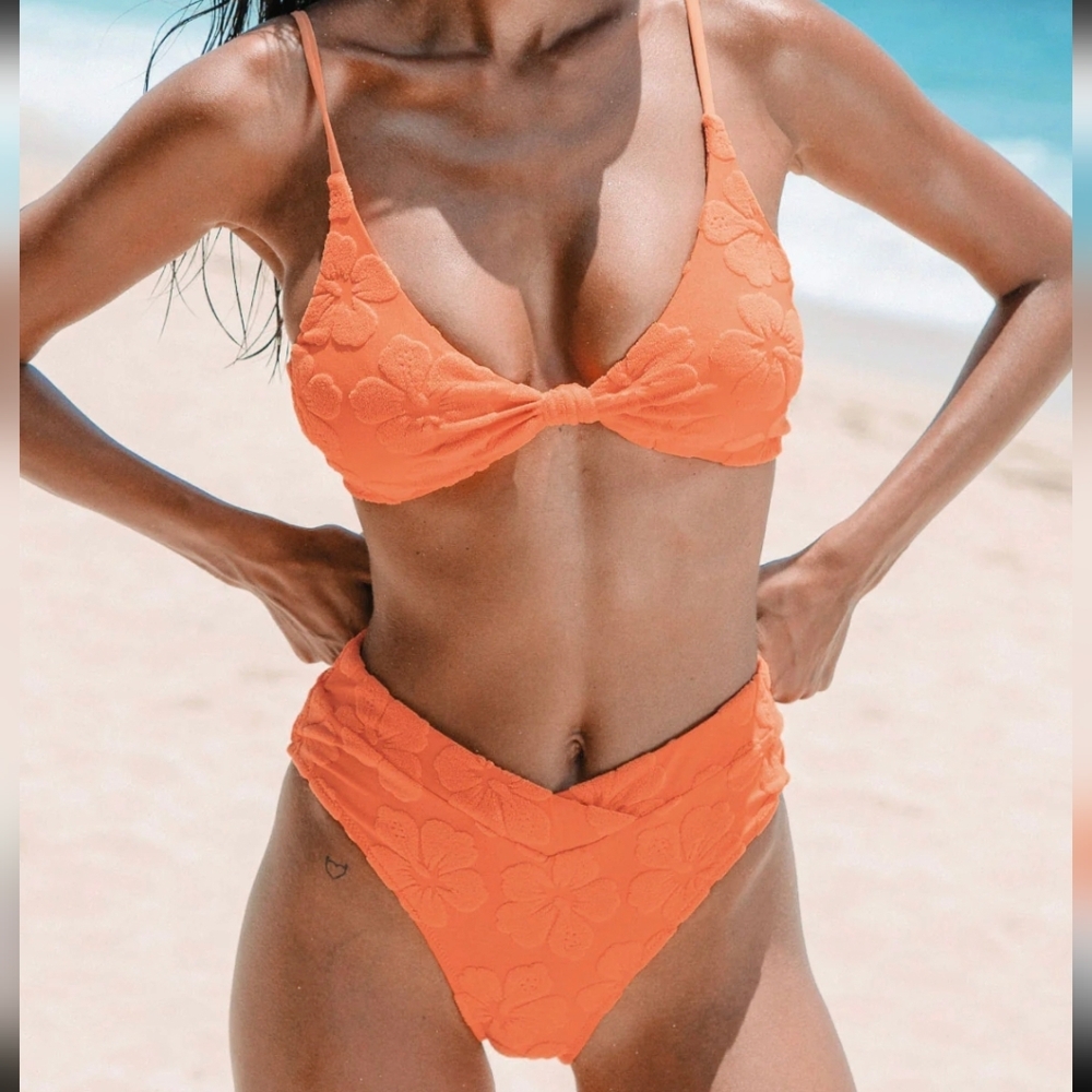NWT FLAWED TOP Berlook Floral Jacquard Matching Bikini Set